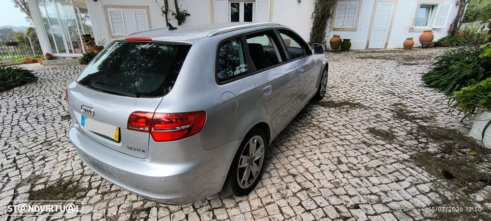 Audi A3 Sportback 2.0 TDi Attraction - 2