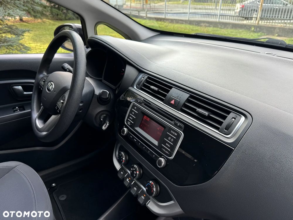Kia Rio 1.2 Edition 7 - 15
