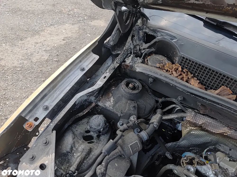 Dacia Sandero 1.0 TCe Expression CVT - 28