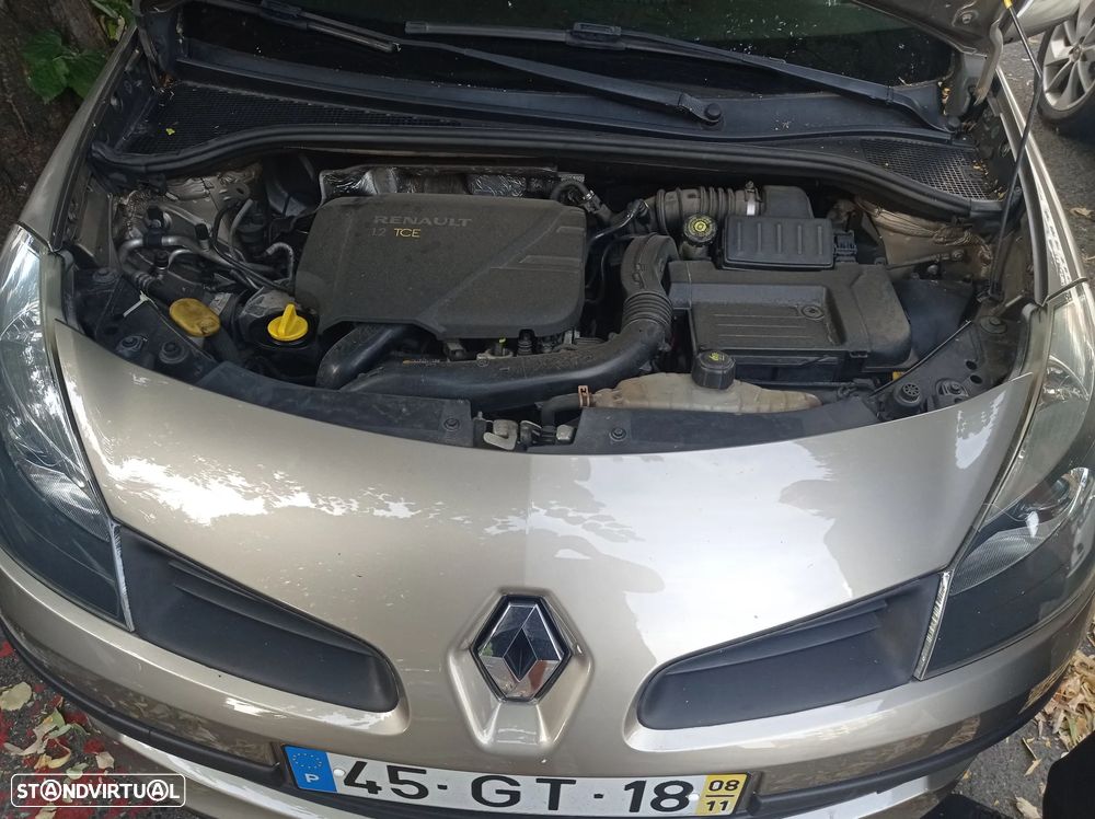 Renault Clio - 5