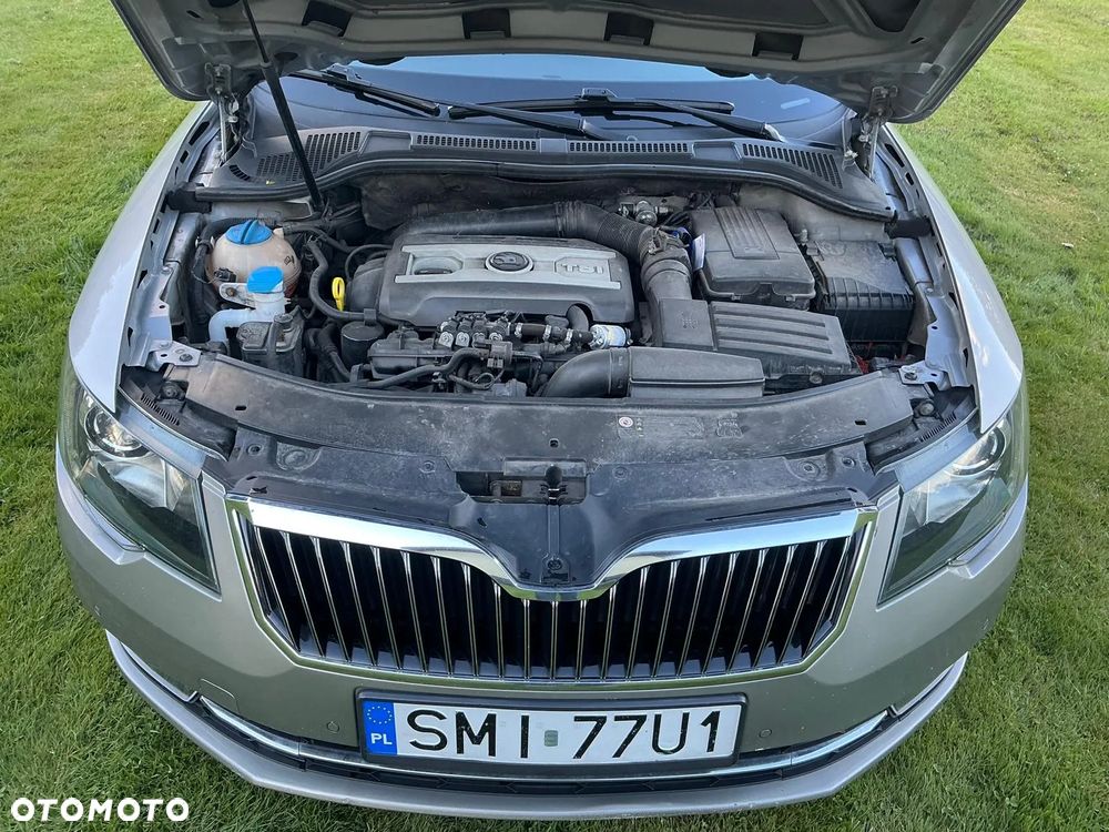 Skoda Superb 1.8 TSI Ambition - 16