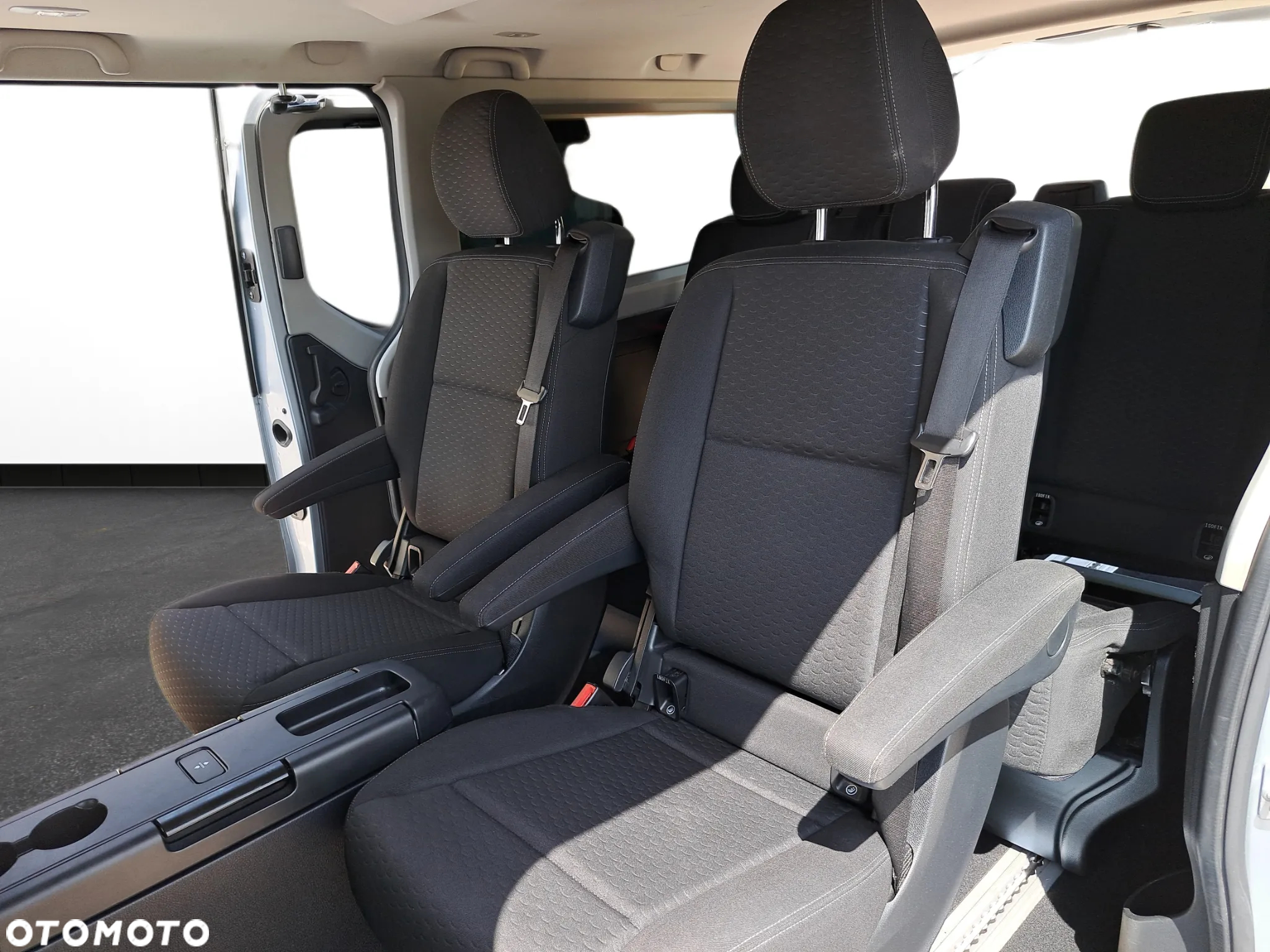 Renault Trafic Grand SpaceClass 2.0 dCi EDC - 15