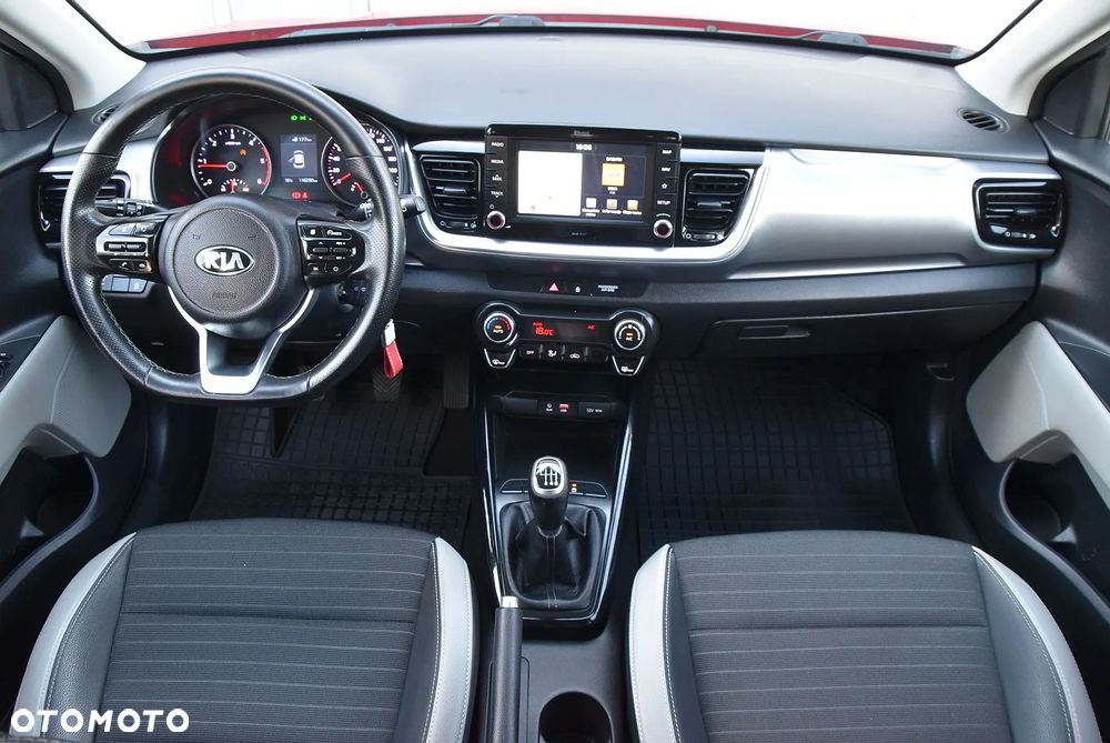 Kia Stonic - 21