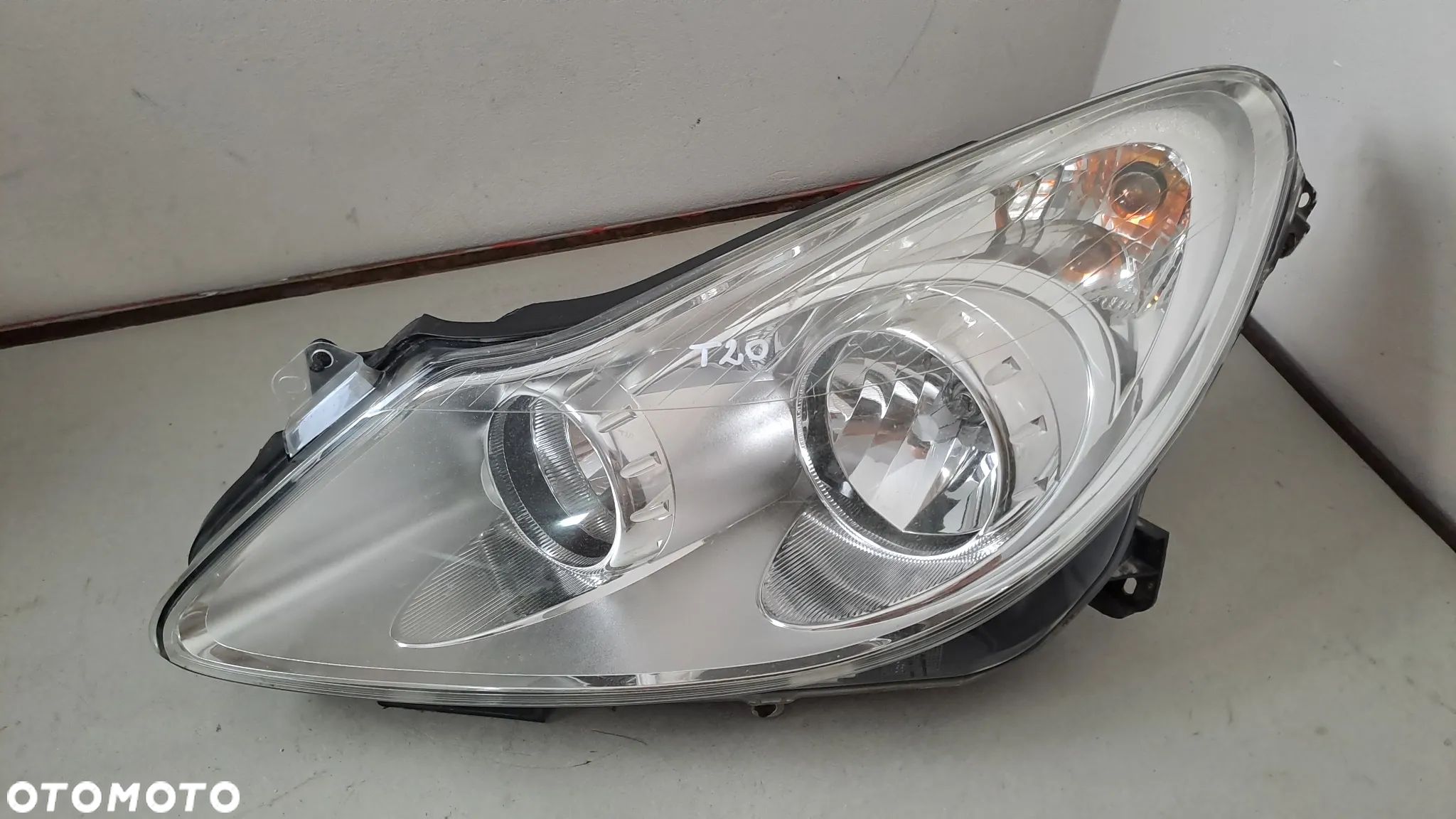 OPEL CORSA D 06-10 LAMPA LEWA PRZÓD 13186381 EU - 1