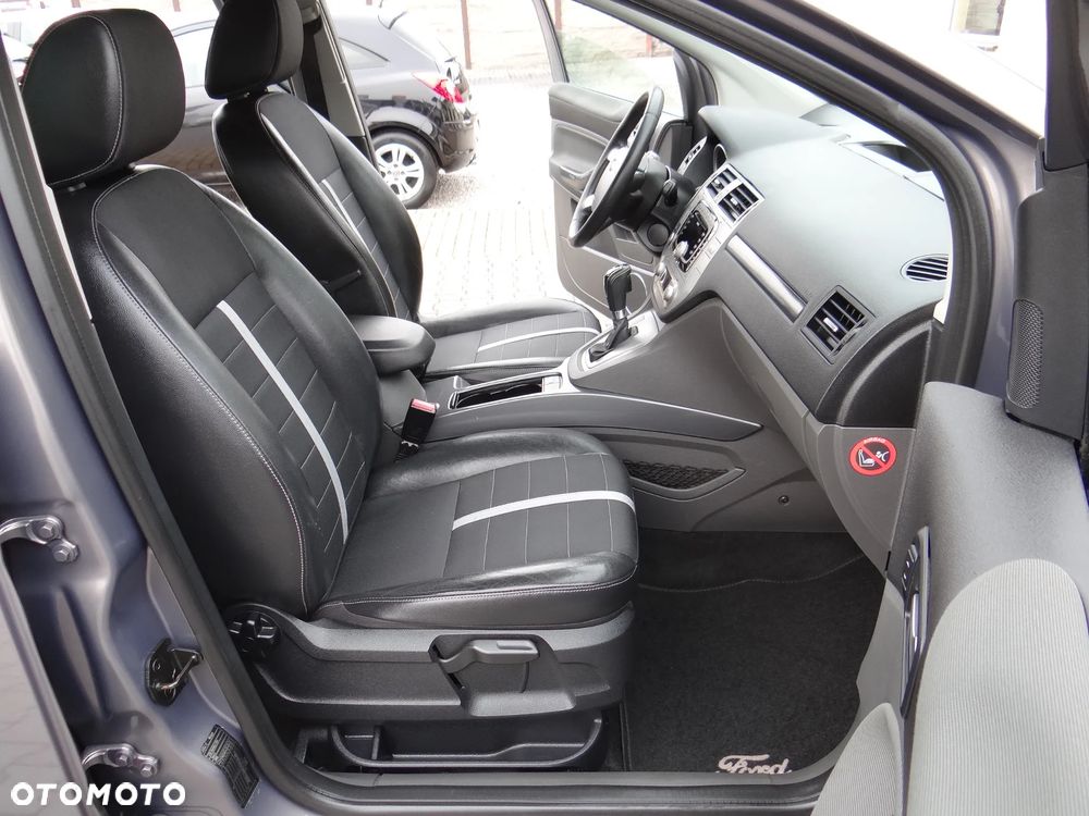 Ford Kuga 2.0 TDCi 4WD Titanium Plus - 33