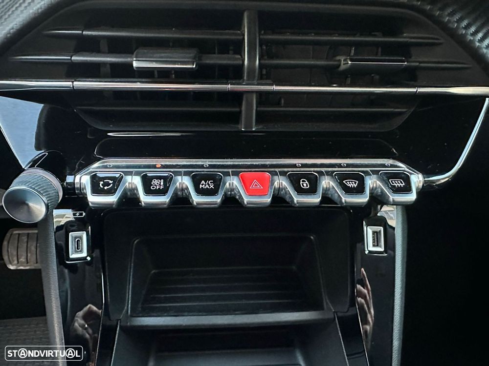 Peugeot e-208 50 kWh Active - 12