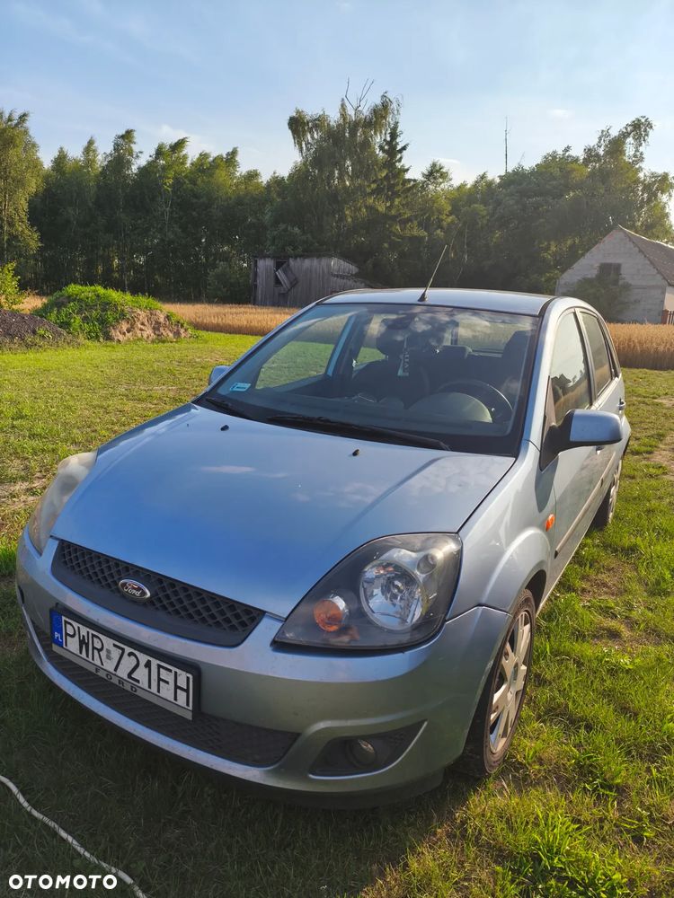 Ford Fiesta - 1