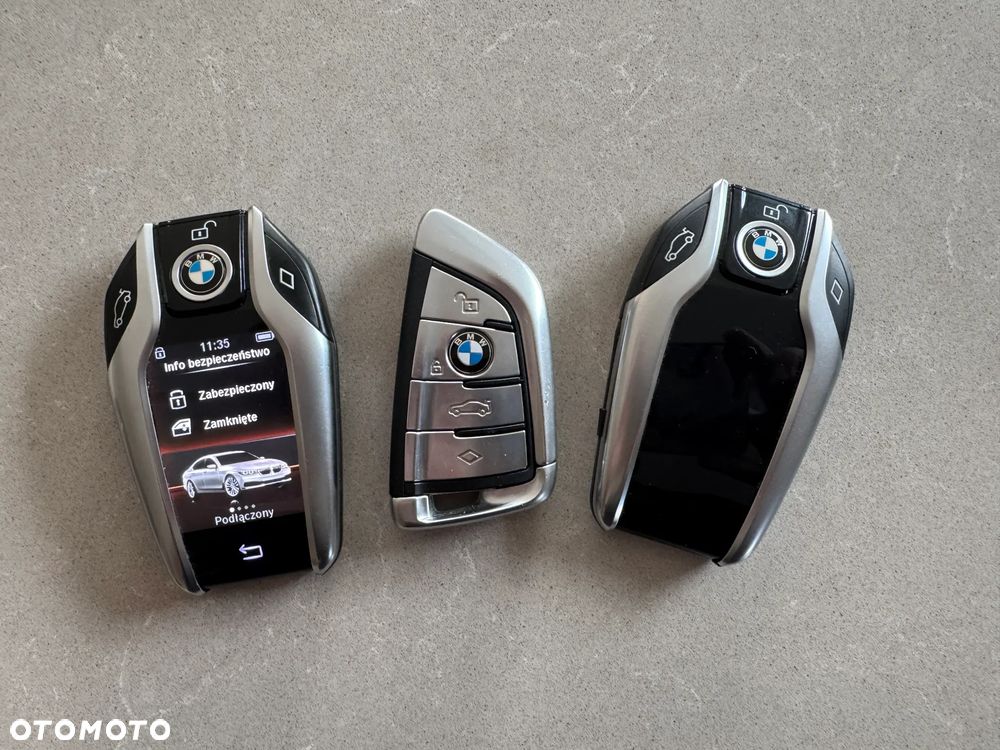 BMW Seria 7 750Li xDrive - 40