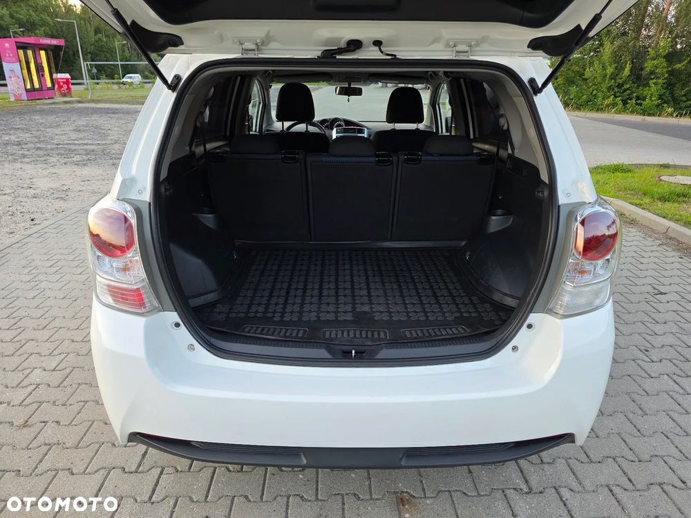 Toyota Verso 1.6 D-4D Active - 15