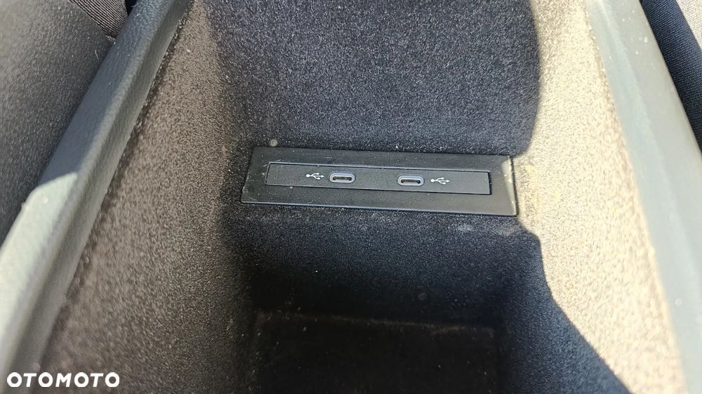 Volkswagen Passat 2.0 TDI SCR Style DSG - 40
