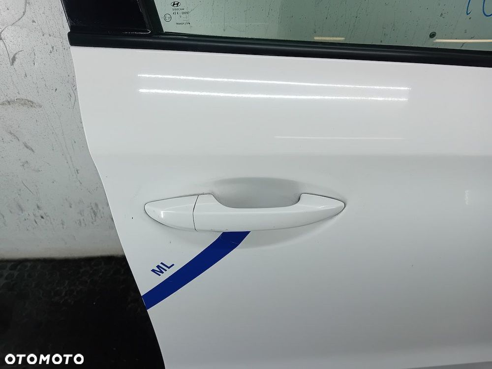 DRZWI PRZÓD PRAWY HYUNDAI I20 II PSW HATCHBACK - 2