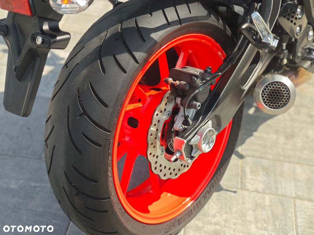 Yamaha MT - 15