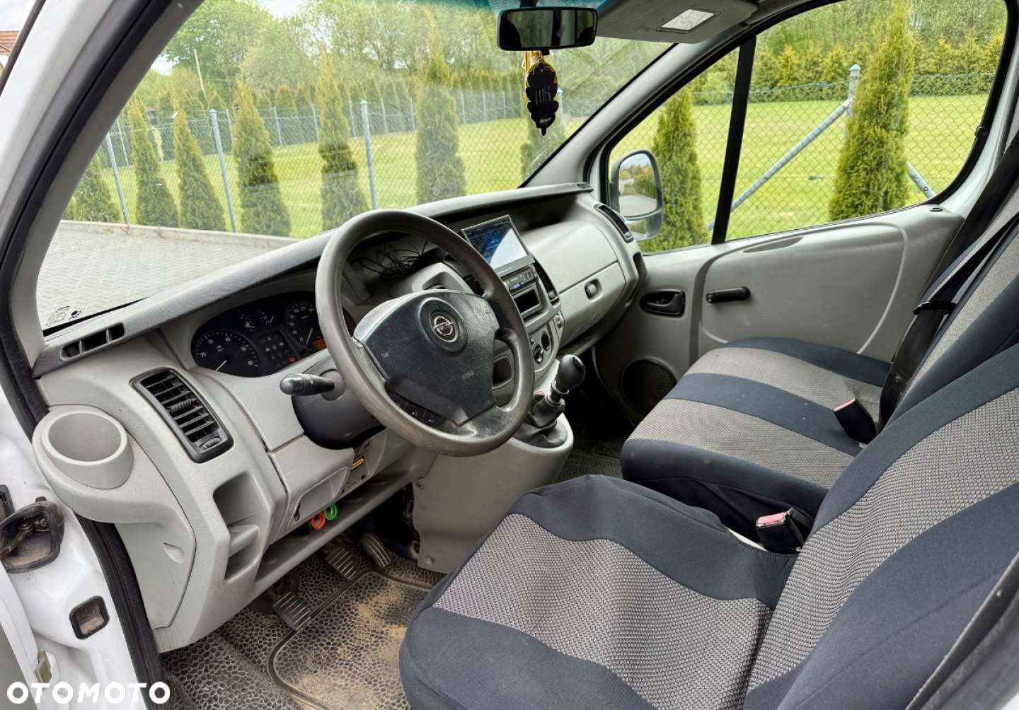 Opel Vivaro - 13