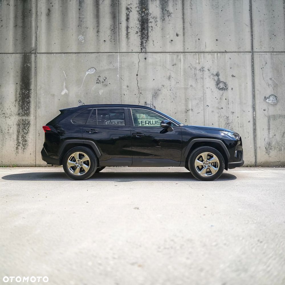 Toyota RAV4 - 2