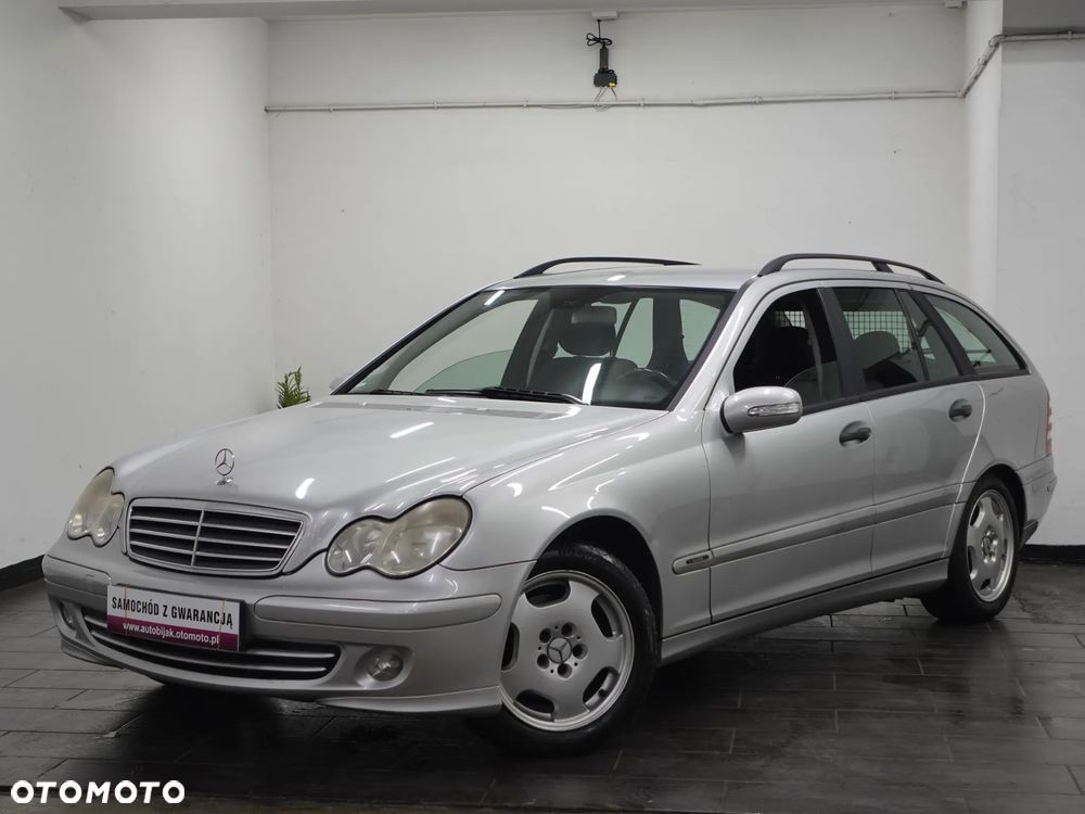 Mercedes-Benz Klasa C 220 CDI Classic - 13