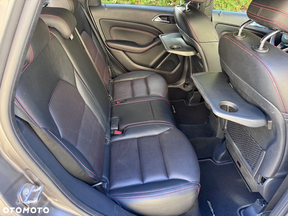 Mercedes-Benz Klasa B 220 (CDI) d 4Matic 7G-DCT AMG Line - 35