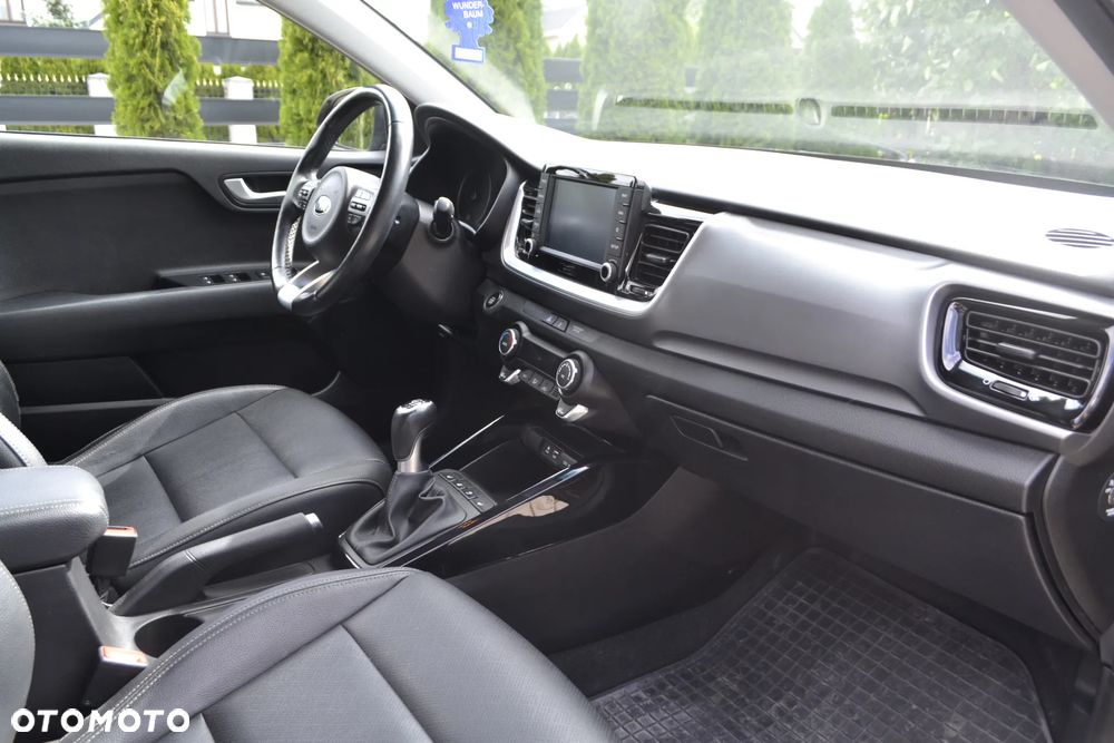 Kia Stonic 1.0 T-GDI 120 Platinum Edition - 36