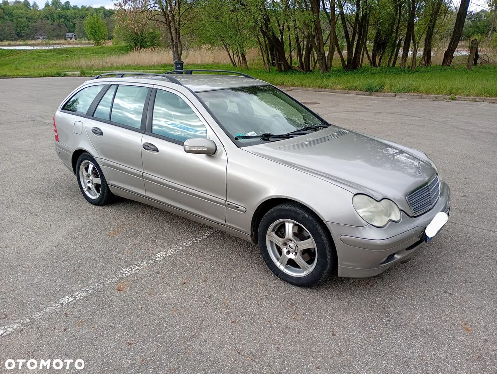 Mercedes-Benz Klasa C 220 T CDI Elegance - 13