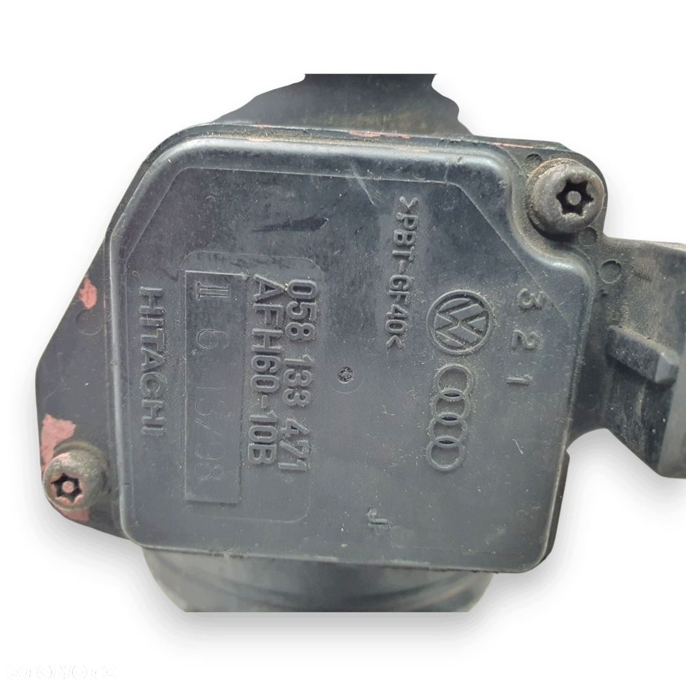 PRZEPŁYWOMIERZ Audi A4 B5 Passat B5 1.8 1.8T 058133471 Hitachi - 16