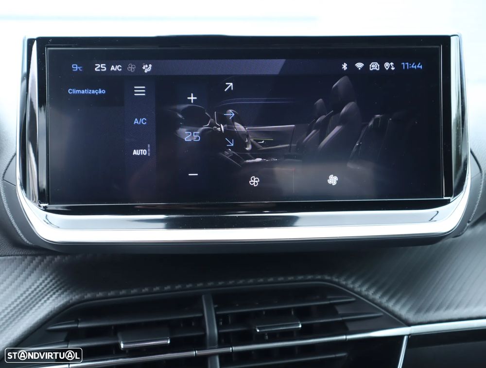 Peugeot 2008 1.2 PureTech Allure - 43