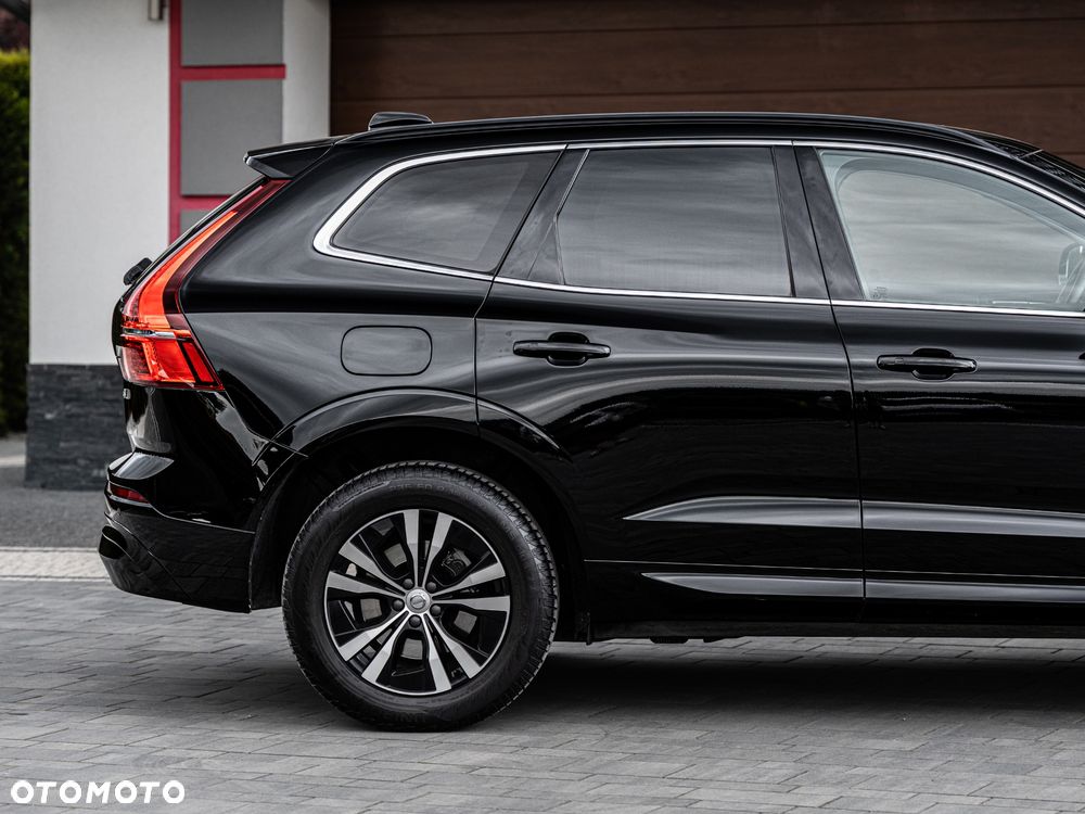 Volvo XC 60 B4 D AWD Geartronic Momentum Pro - 7