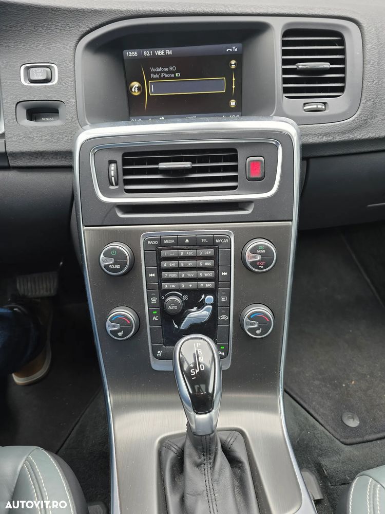 Volvo S60 T6 AWD Summum - 30