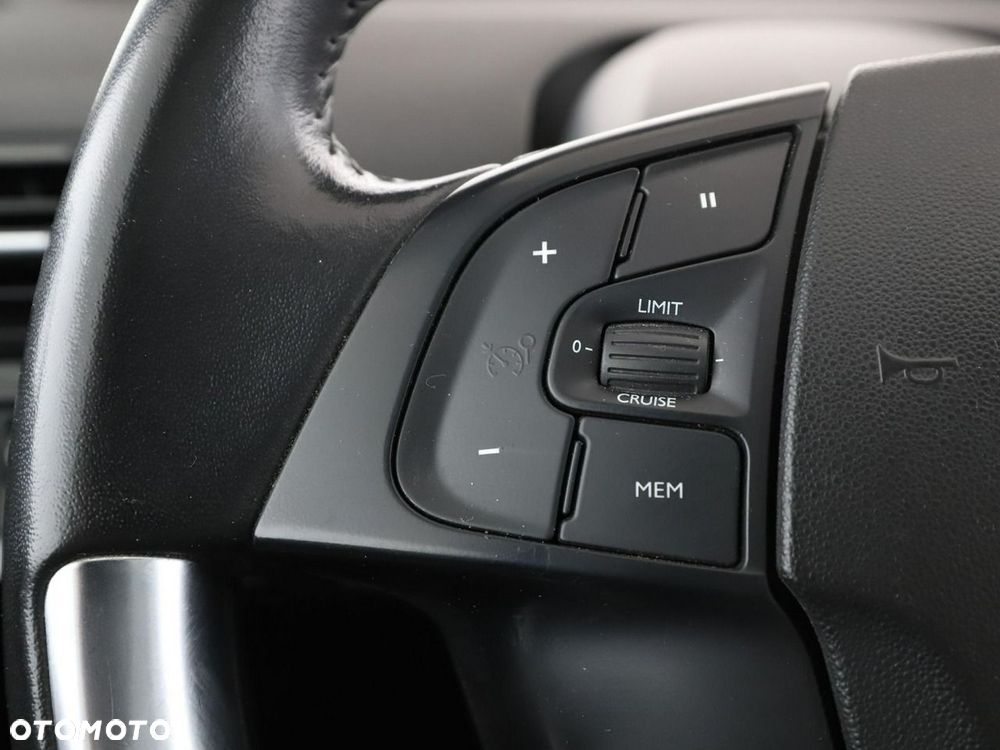 Citroën C4 SpaceTourer Grand BlueHDi 130 Stop&Start FEEL - 32