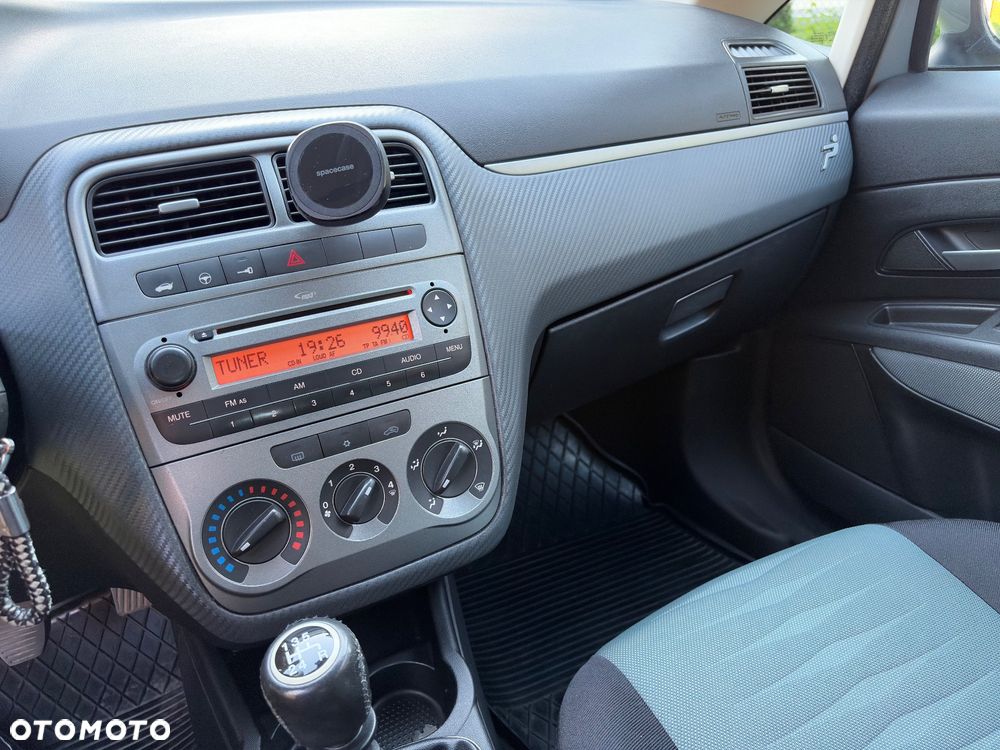 Fiat Grande Punto 1.4 8V - 10