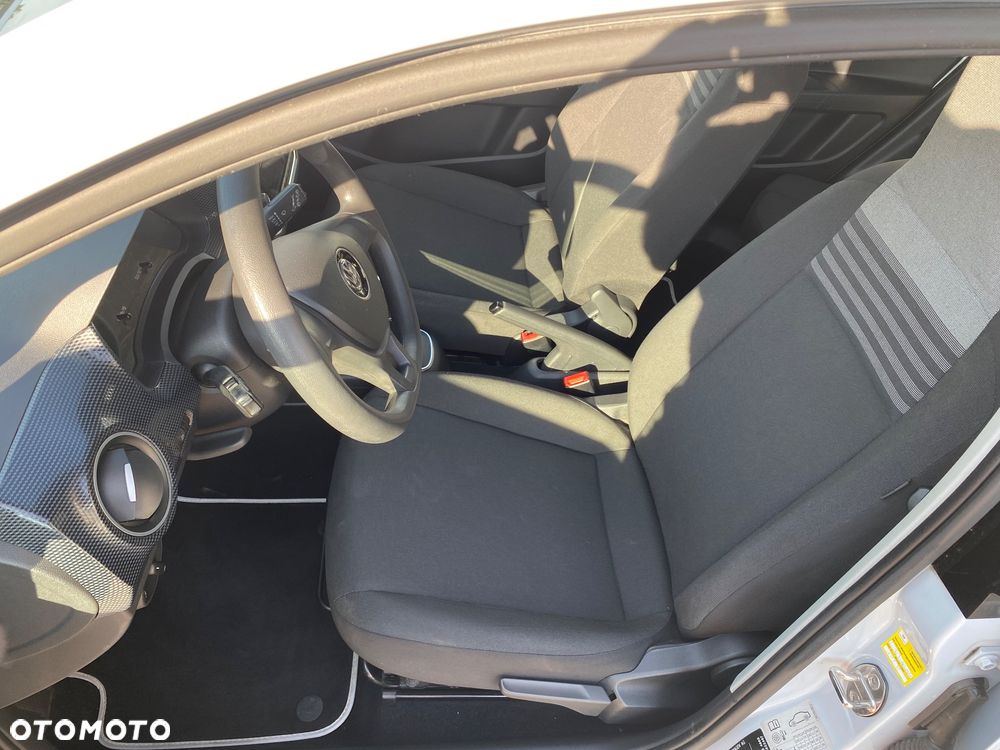 Volkswagen up! ASG beats - 4