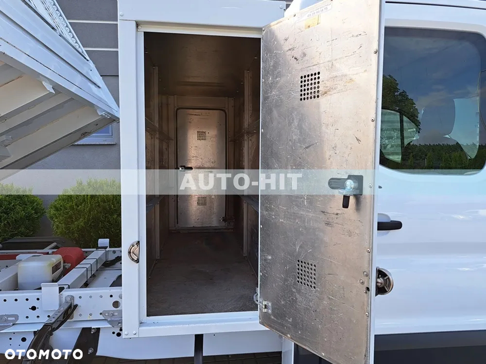 Ford Transit - 16
