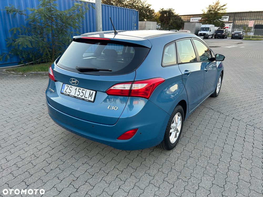 Hyundai i30 1.4 CRDi Comfort - 6