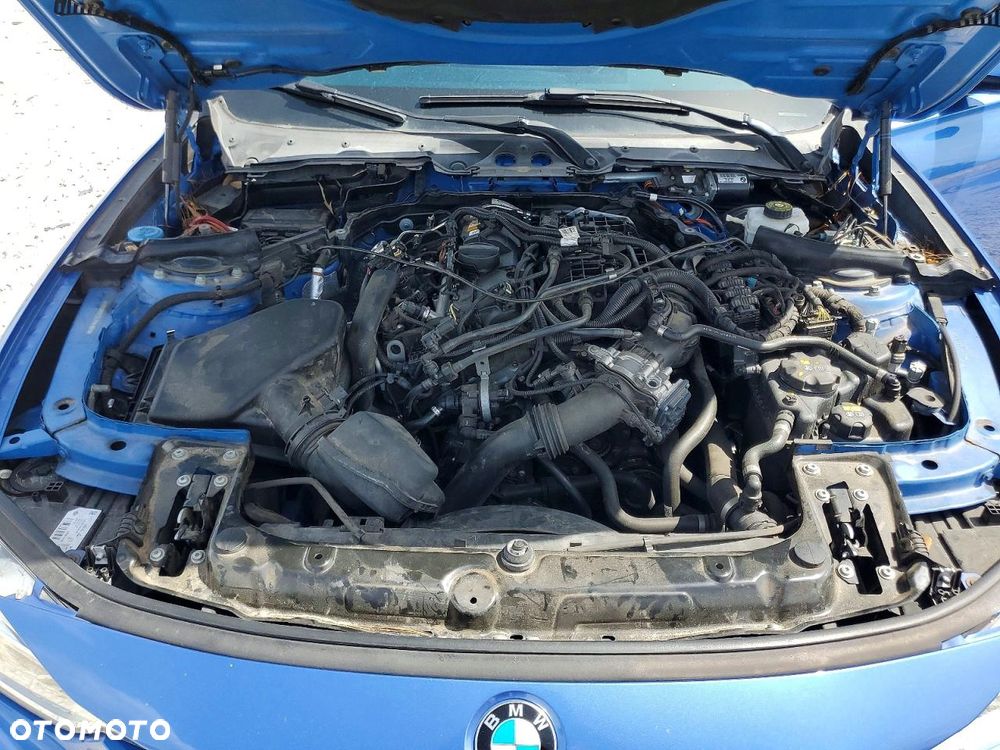BMW Seria 3 330i GPF M Sport Sport - 11