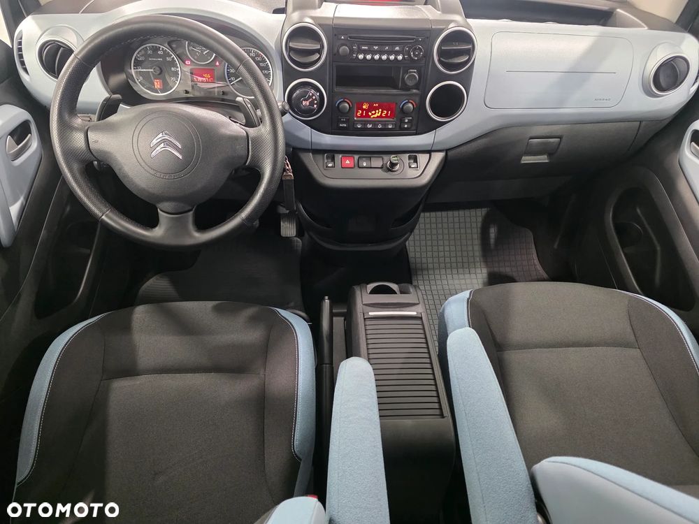 Citroën Berlingo Multispace e-HDi 90 FAP EGS6 Exclusive - 26