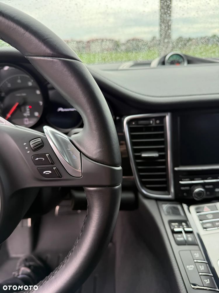 Porsche Panamera PDK Edition - 18