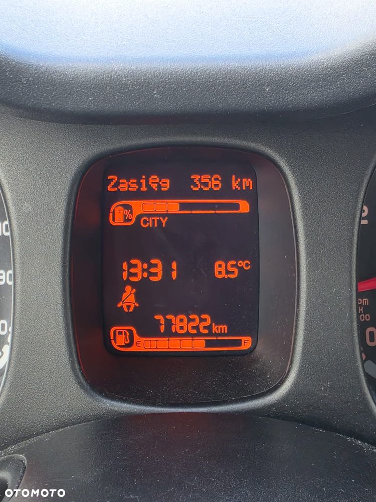 Fiat Panda 1.0 Hybrid (RED) - 7