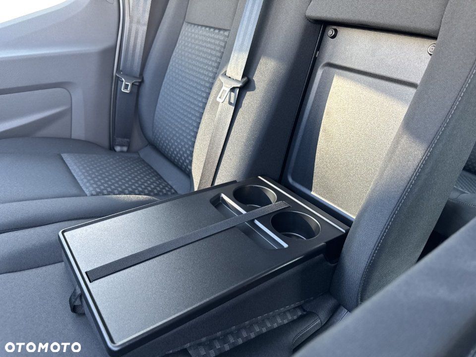 Ford Transit - 26