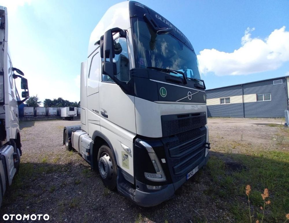 Volvo FH 460 Globetrotter XL i-Save - 2