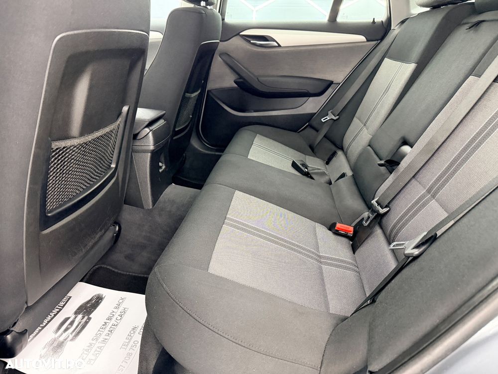 BMW X1 sDrive18d - 14