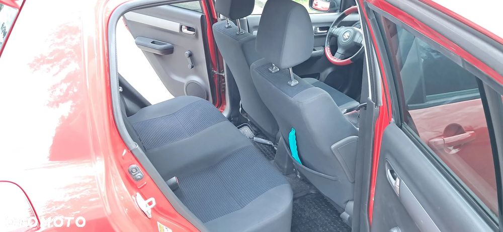 Suzuki Swift - 18
