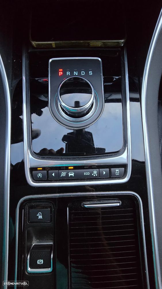 Jaguar XF 2.0 D Prestige Aut. - 44