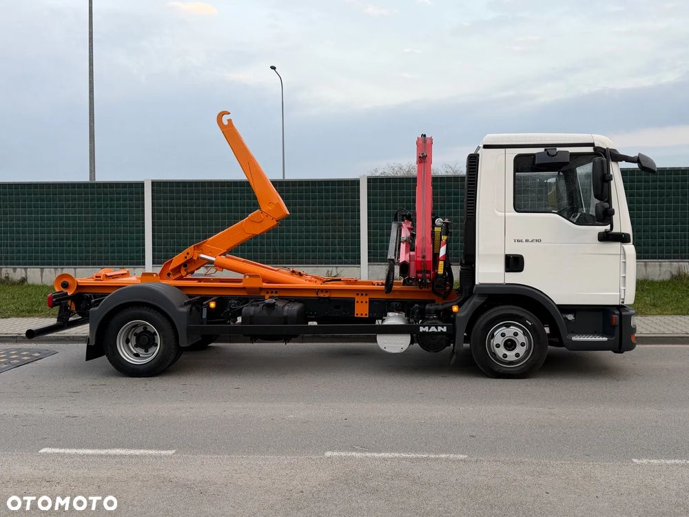 MAN TGL 8.180 // Hakowiec + HDS FASSI F40 // - 9