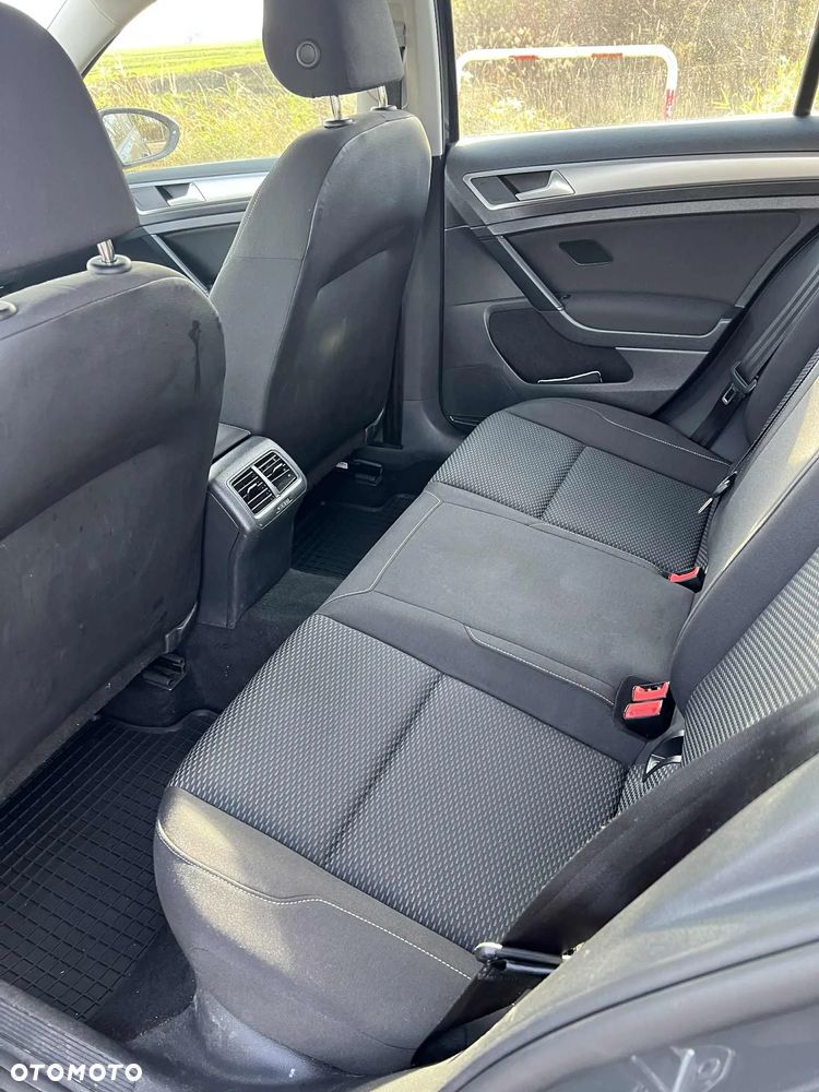 Volkswagen Golf 1.6 TDI BMT Comfortline - 12