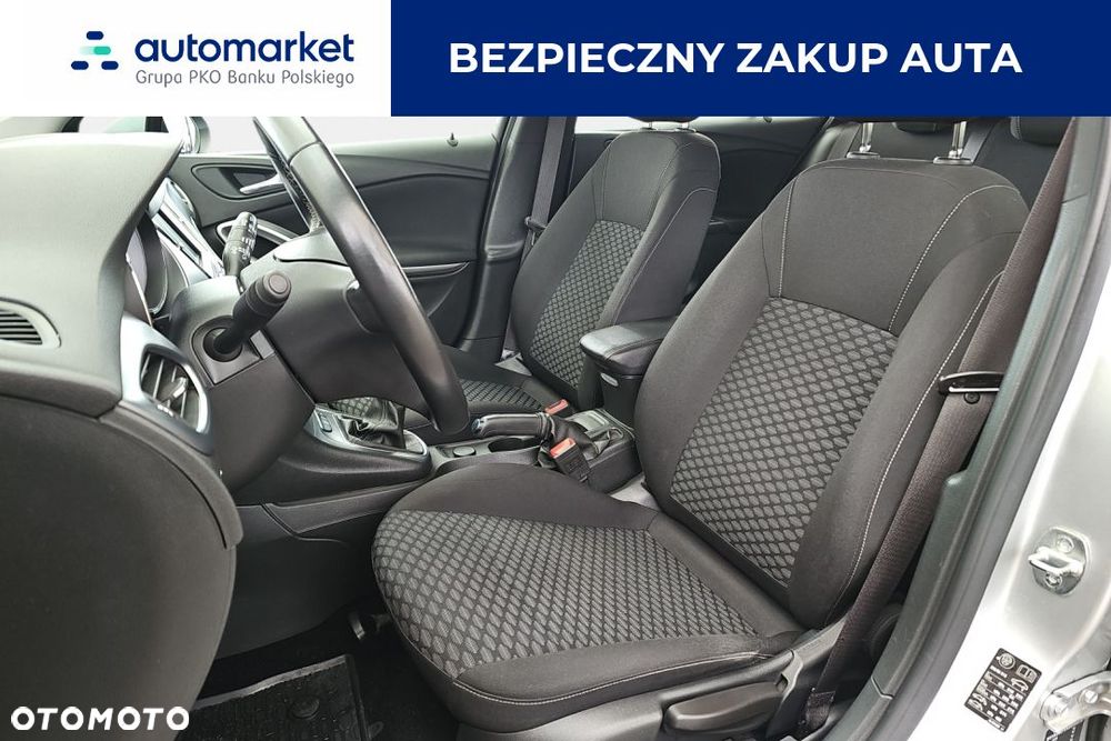 Opel Astra 1.6 CDTI Enjoy S&S - 11