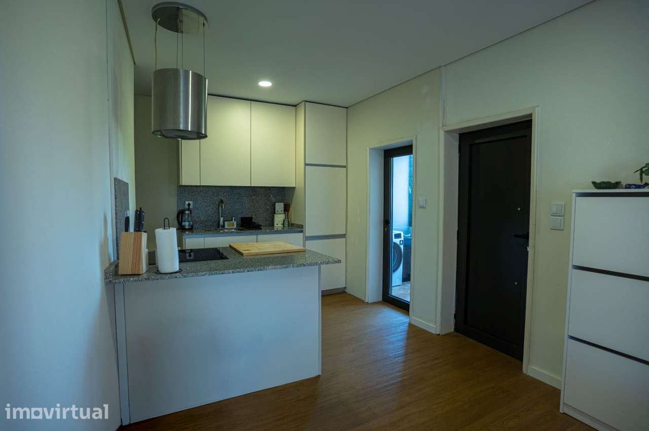 Moradia T2 remodelada com terreno, garagem e sótão. - Grande imagem: 3/20