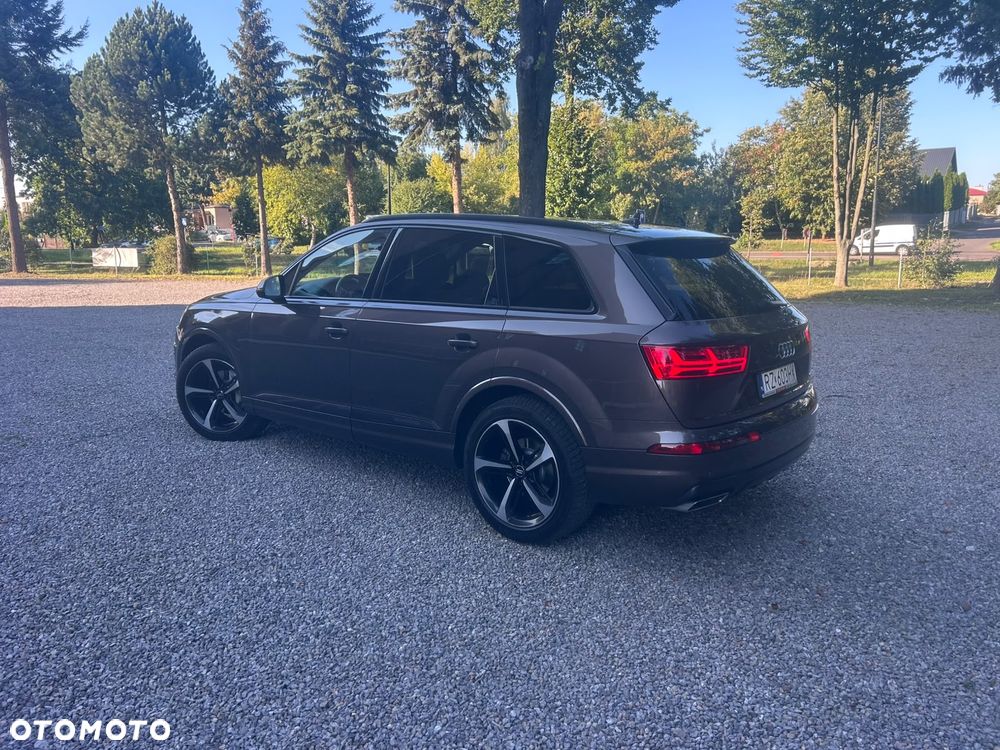 Audi Q7 - 19