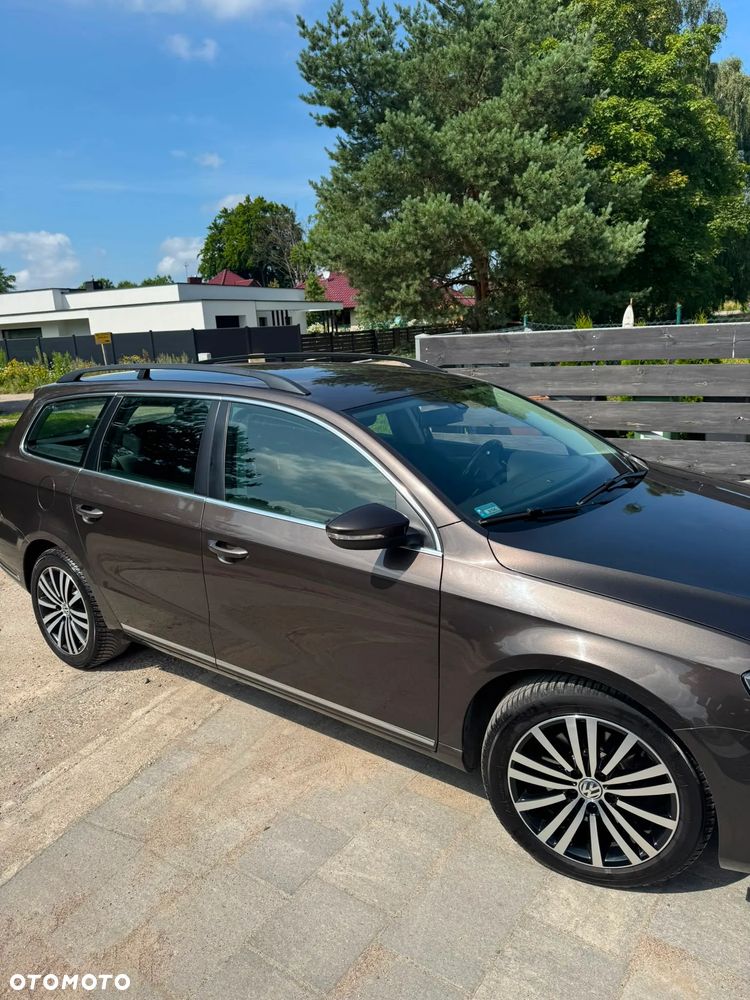 Volkswagen Passat 2.0 TDI Comfortline DSG - 3
