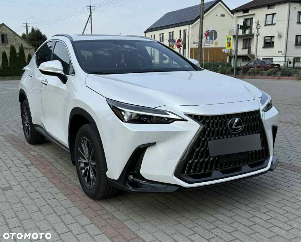 Lexus NX - 3