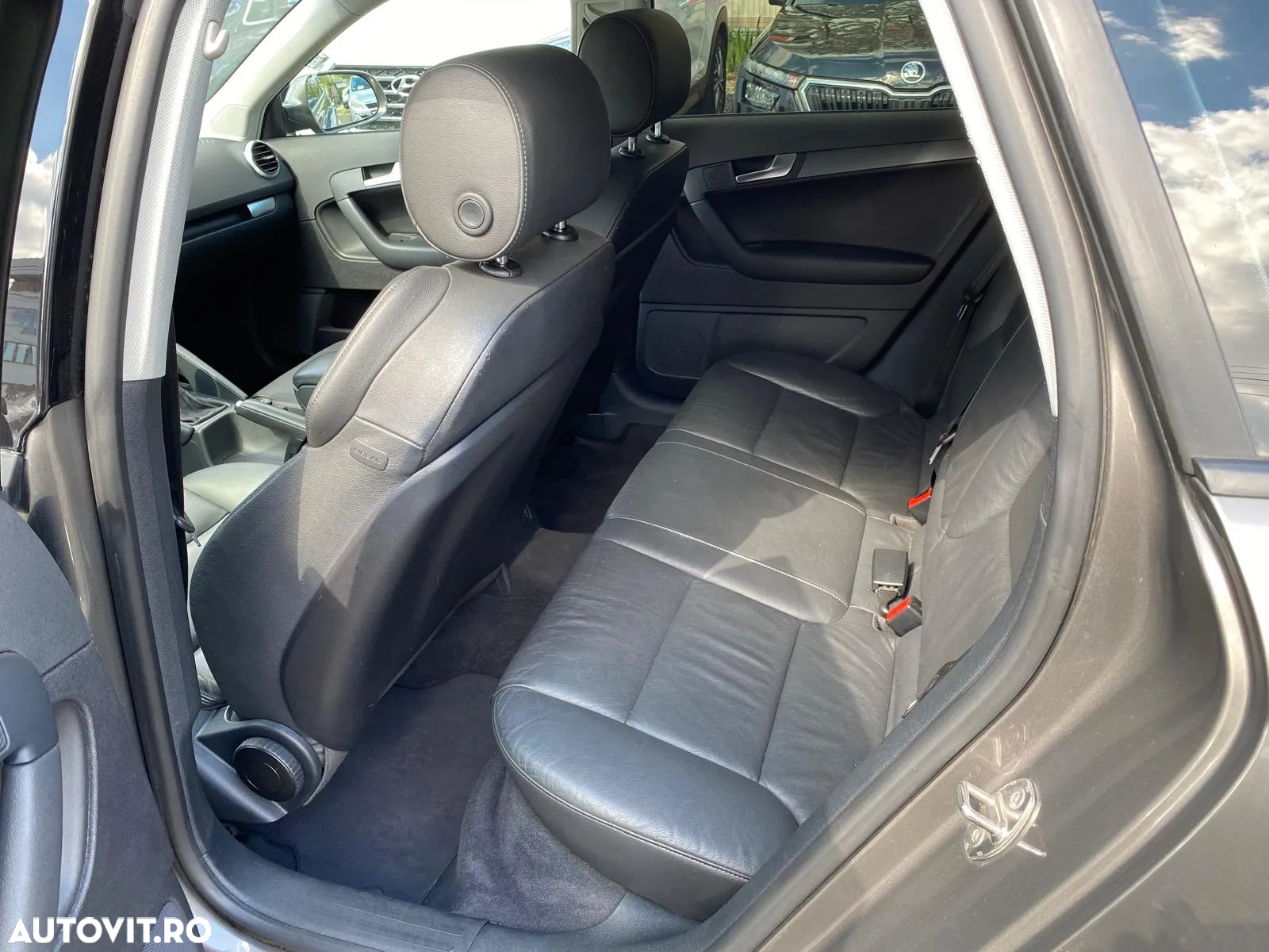 Audi A3 Sportback 1.6 TDI Attraction - 6