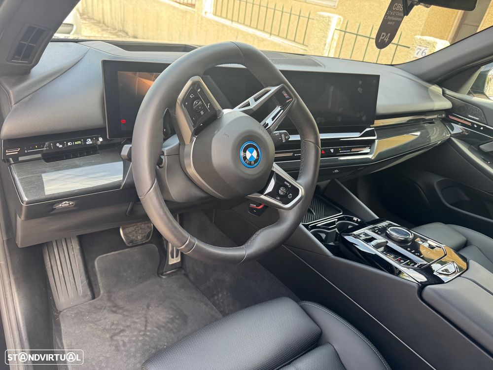 BMW 530 Gran Turismo - 3