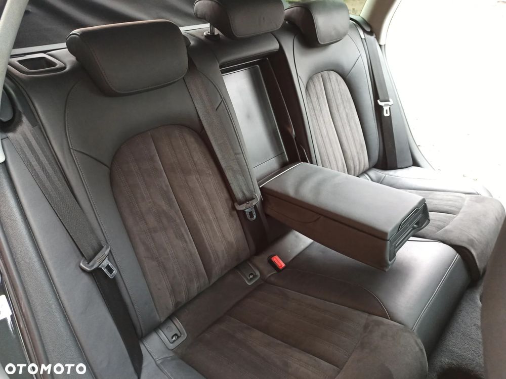 Audi A6 Avant 3.0 TDI quattro S tronic - 11